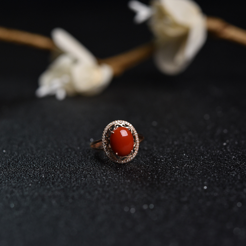 18K金镶钻意大利天然沙丁朱红珊瑚戒指-红掌柜