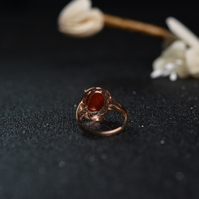 18K金镶钻意大利沙丁朱红珊瑚戒指-红掌柜