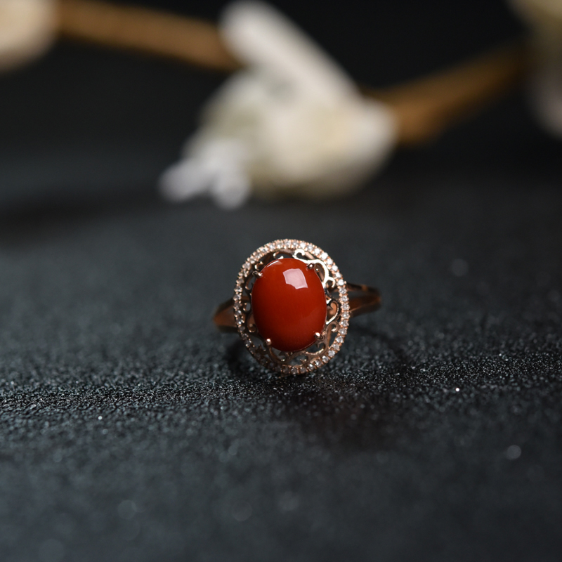 18K金镶钻意大利天然朱红珊瑚戒指-红掌柜