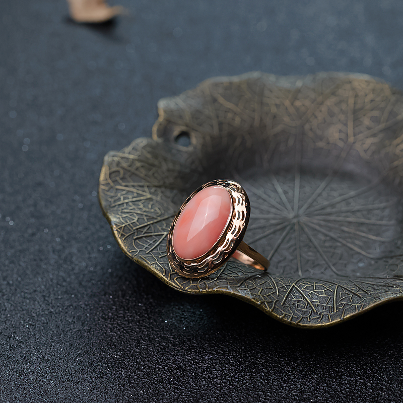 金镶深水珊瑚戒指-红掌柜