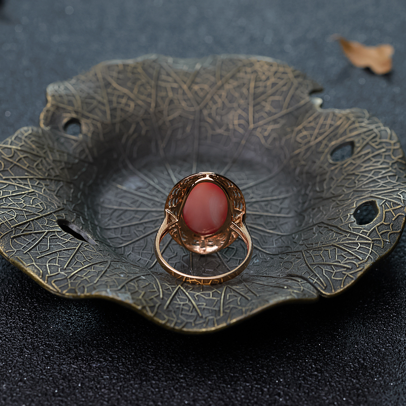 18K金镶珊瑚戒指-红掌柜