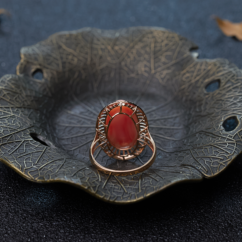 18K金镶珊瑚戒指-红掌柜