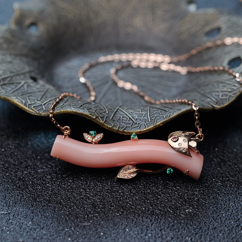 金镶钻深水珊瑚锁骨链-红掌柜