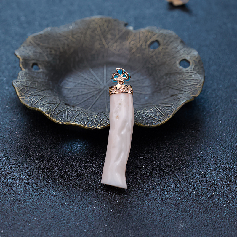 18K金镶珊瑚吊坠-红掌柜