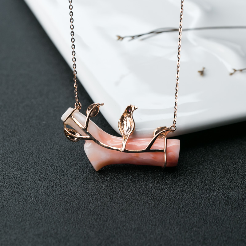 18K金镶钻台湾深水珊瑚锁骨链-红掌柜