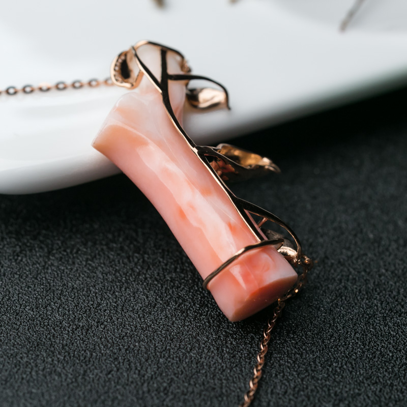 18K金镶钻深水珊瑚锁骨链-红掌柜