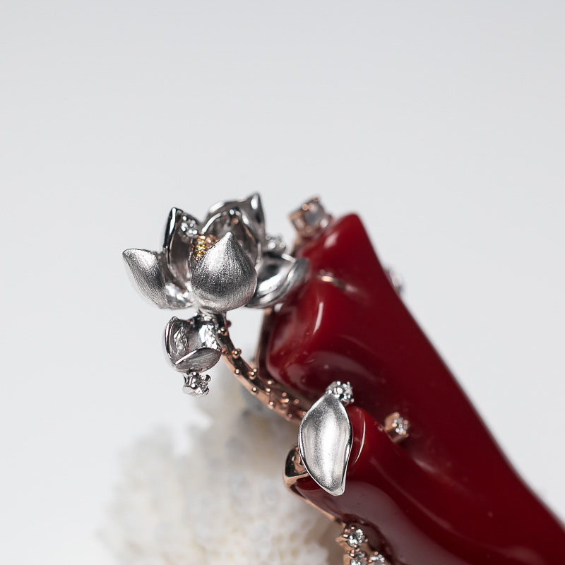 阿卡牛血红珊瑚吊坠/胸针两用款-红掌柜