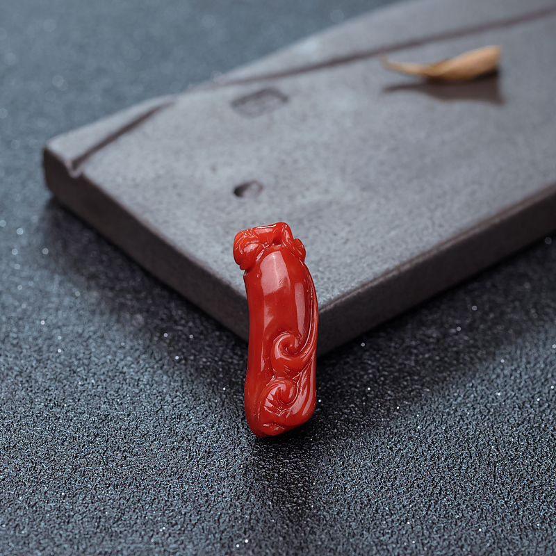 阿卡珊瑚如意吊坠-红掌柜