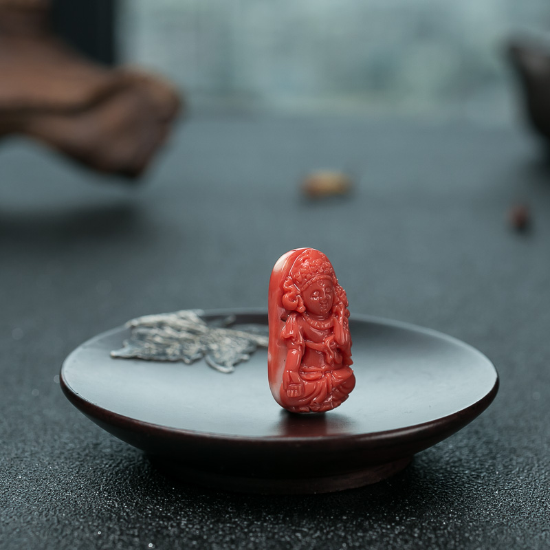 天然MOMO珊瑚绿度母吊坠-红掌柜