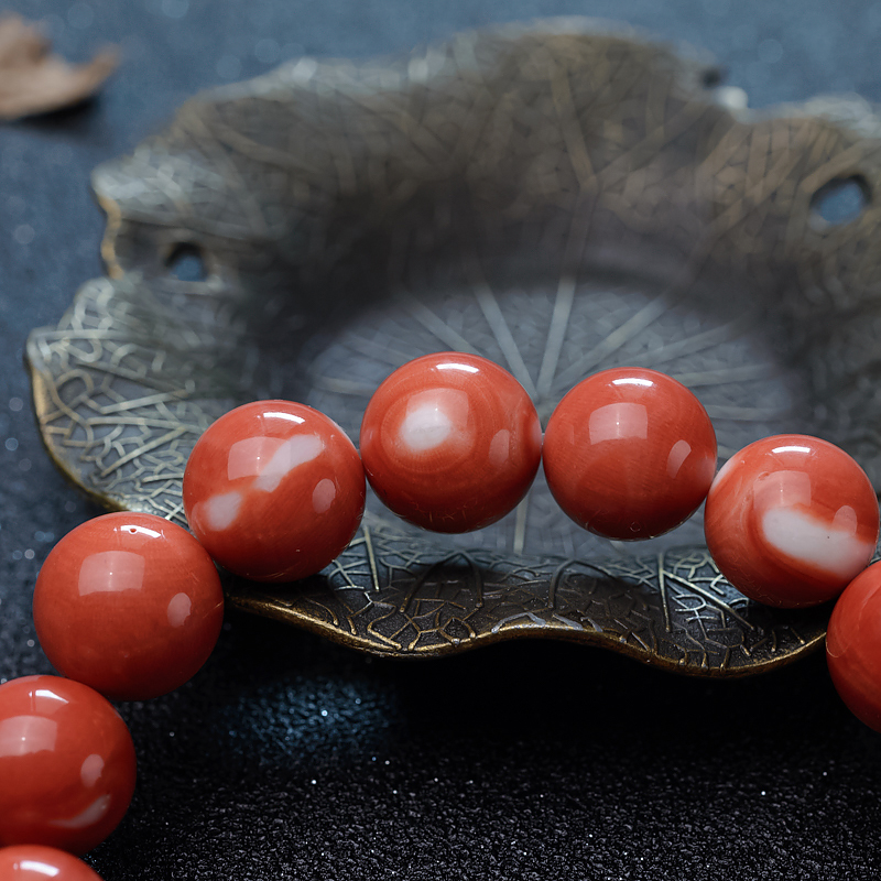 台湾天然MOMO珊瑚手串-红掌柜