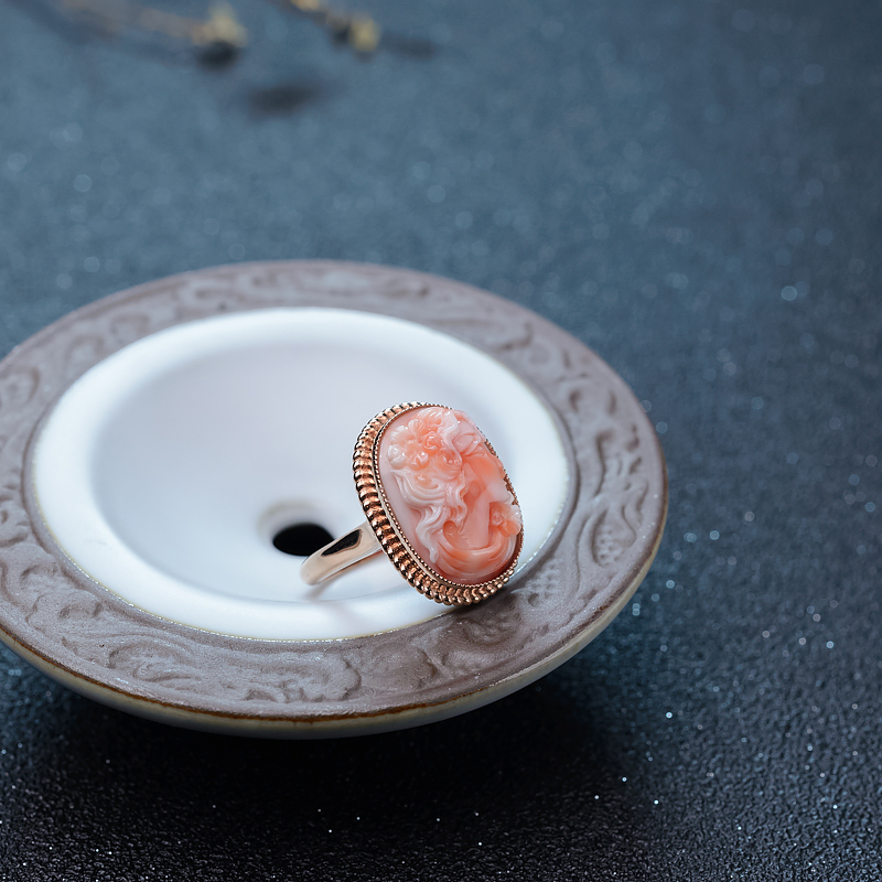 18K珊瑚美女戒指-红掌柜