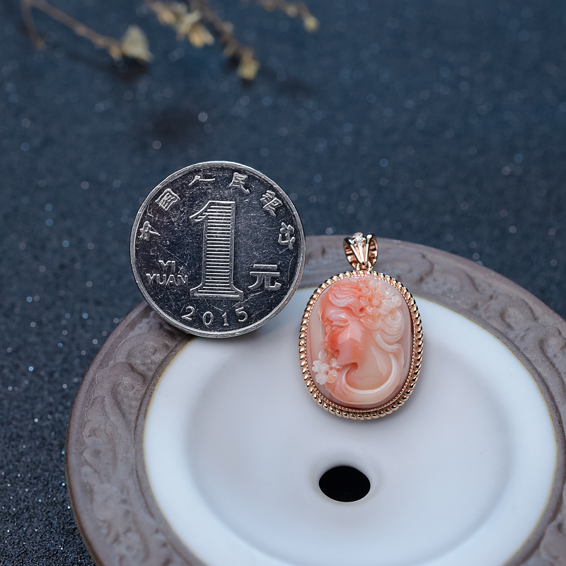 天然深水珊瑚吊坠-红掌柜