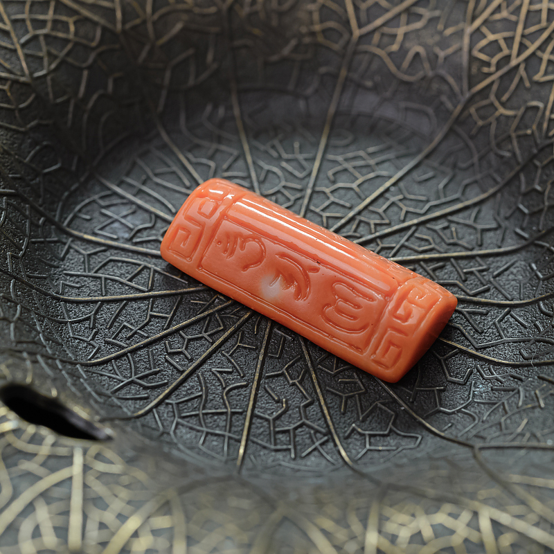 台湾天然MOMO珊瑚吊坠-红掌柜