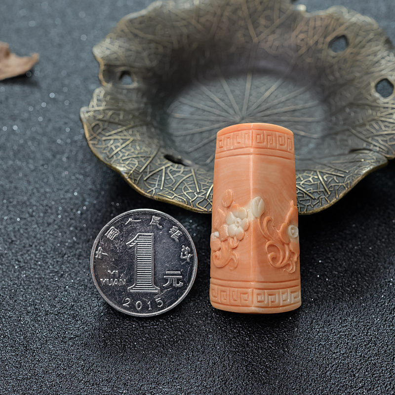 MOMO珊瑚吊坠-红掌柜