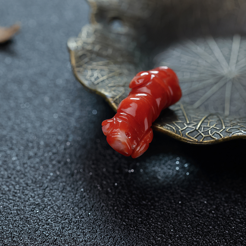 日本天然阿卡珊瑚吊坠-红掌柜