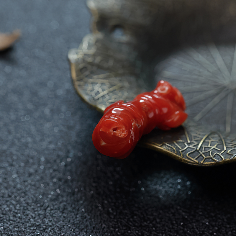 阿卡珊瑚竹节吊坠-红掌柜