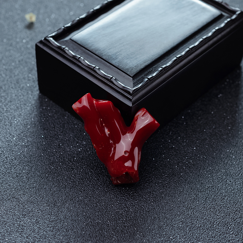 天然日本红珊瑚原枝-红掌柜