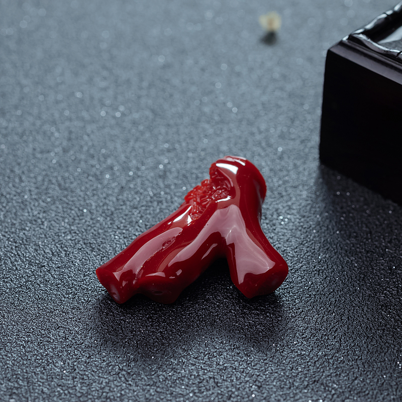 日本阿卡牛血红珊瑚原枝-红掌柜