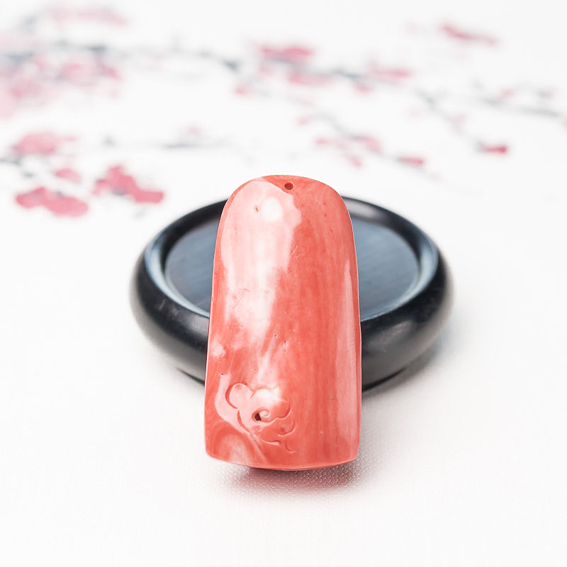 MOMO珊瑚观音吊坠-红掌柜