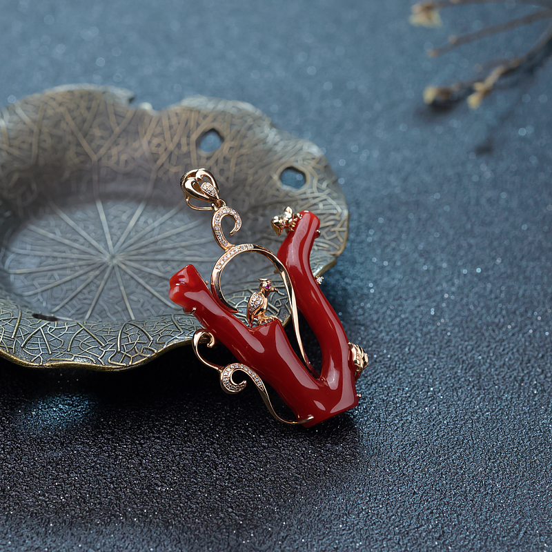 18K天然日本阿卡珊瑚吊坠-红掌柜