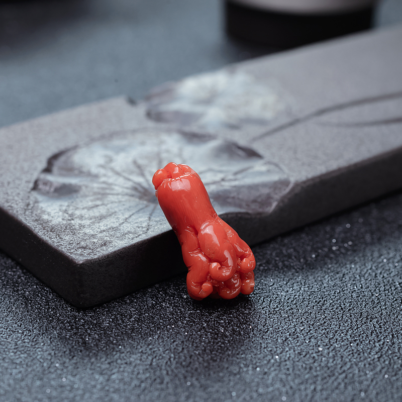 珊瑚佛手吊坠-红掌柜