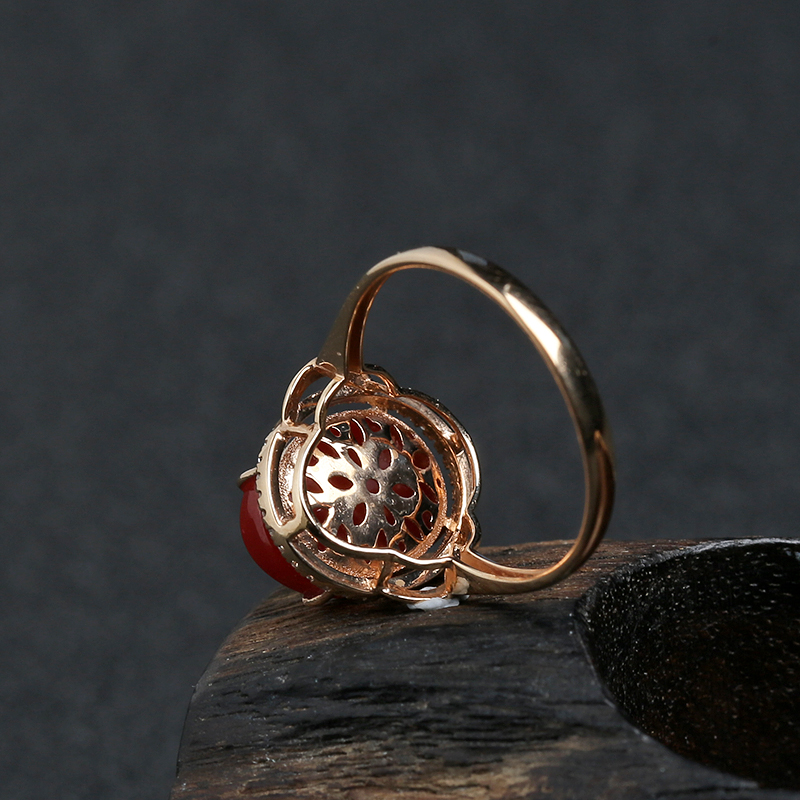 日本18K金镶钻阿卡珊瑚戒指 - 红掌柜