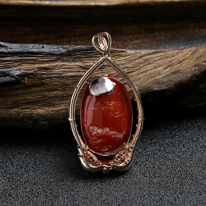 18K金镶钻日本阿卡珊瑚观音吊坠-红掌柜