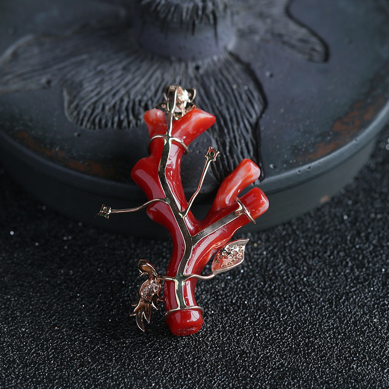 日本天然红珊瑚吊坠-红掌柜