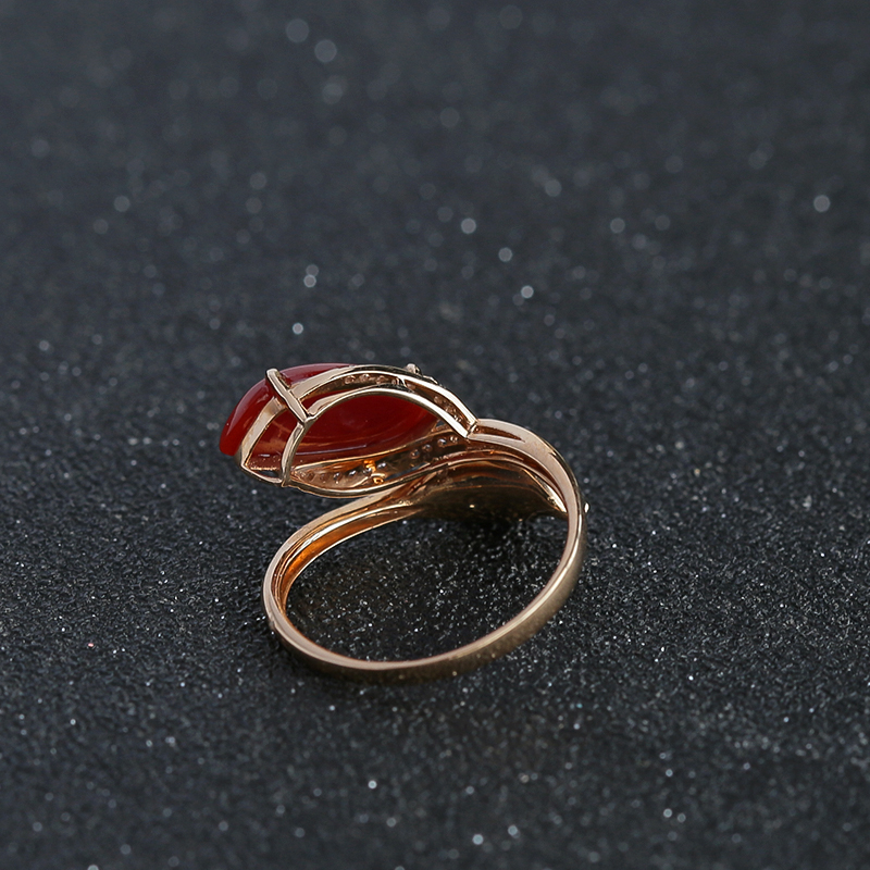 18K金镶钻日本红珊瑚戒指-红掌柜