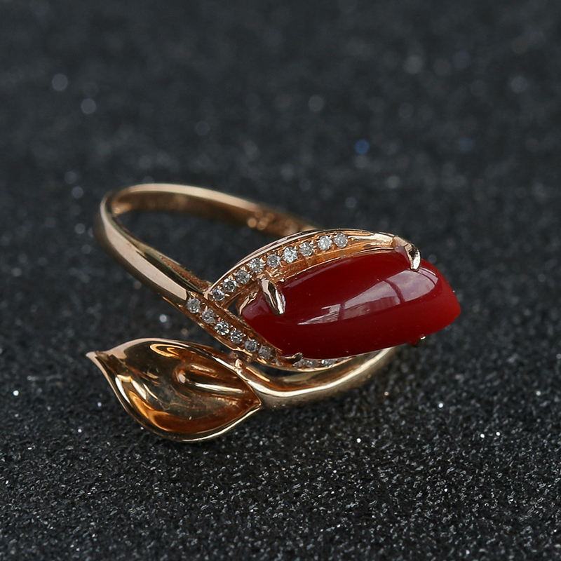18K金镶钻红珊瑚戒指-红掌柜