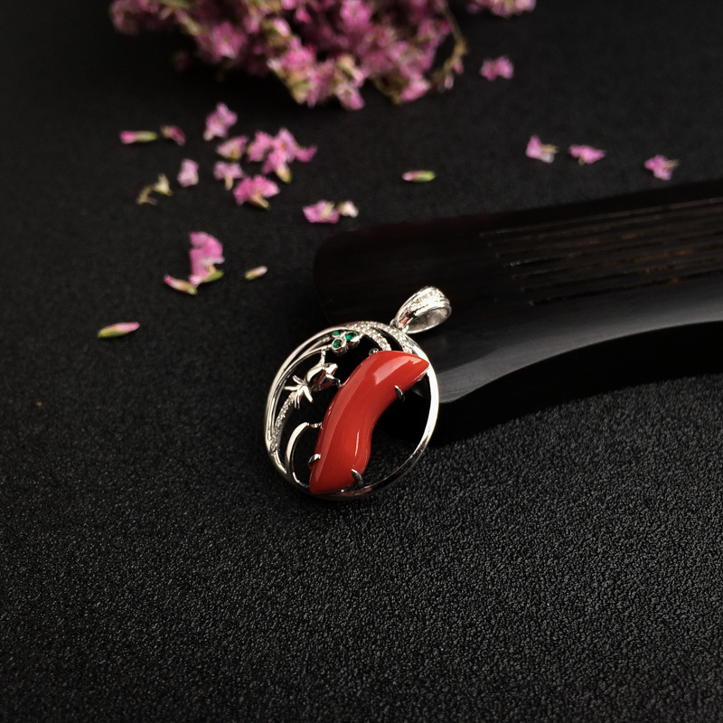 18K金镶钻阿卡红珊瑚吊坠 - 红掌柜