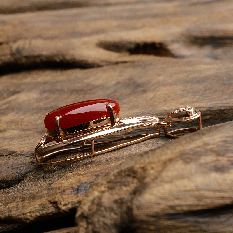 18K金镶钻阿卡吊坠 - 红掌柜