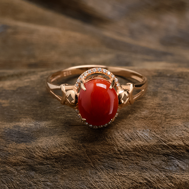 18K镶钻阿卡珊瑚戒指-红掌柜珠宝