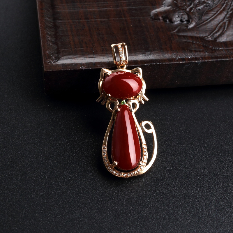 18K金镶钻红珊瑚吊坠-红掌柜