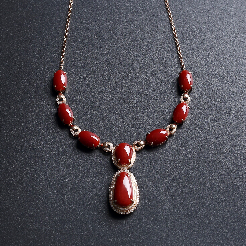 18K金镶钻日本阿卡牛血红珊瑚项链-红掌柜