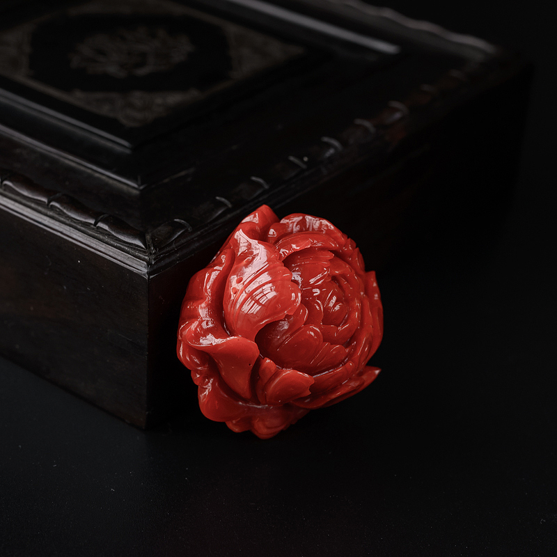 日本阿卡牛血红珊瑚牡丹花吊坠-红掌柜