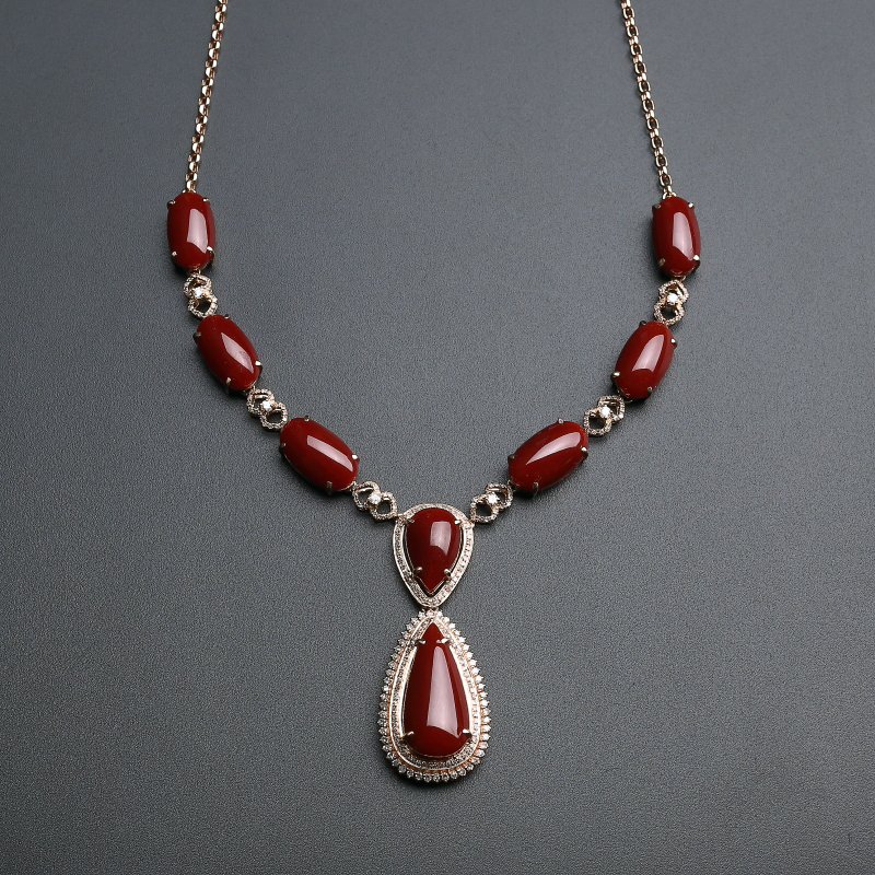 18K金镶钻天然阿卡黑牛血红珊瑚项链-红掌柜