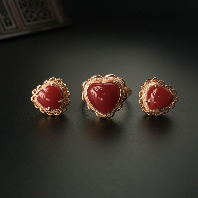 阿卡红珊瑚-红掌柜