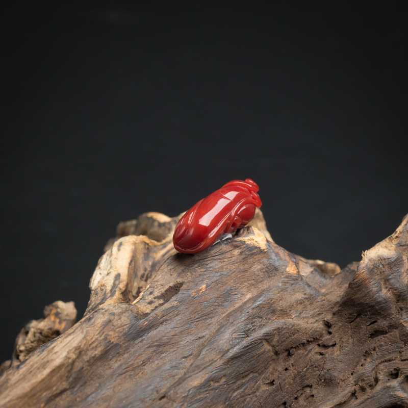 日本天然阿卡红珊瑚如意吊坠-红掌柜