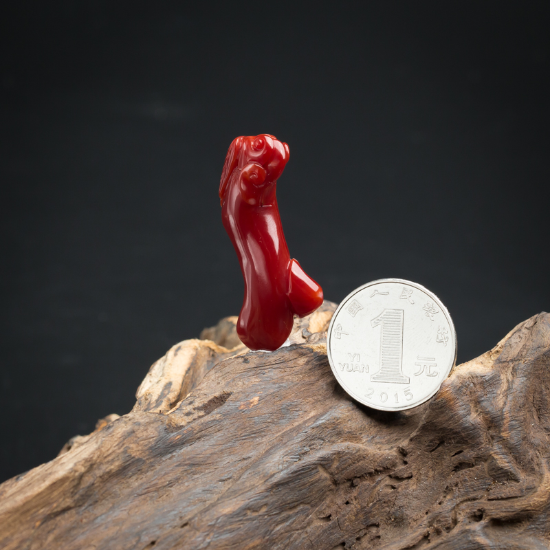 牛血红如意珊瑚吊坠-红掌柜