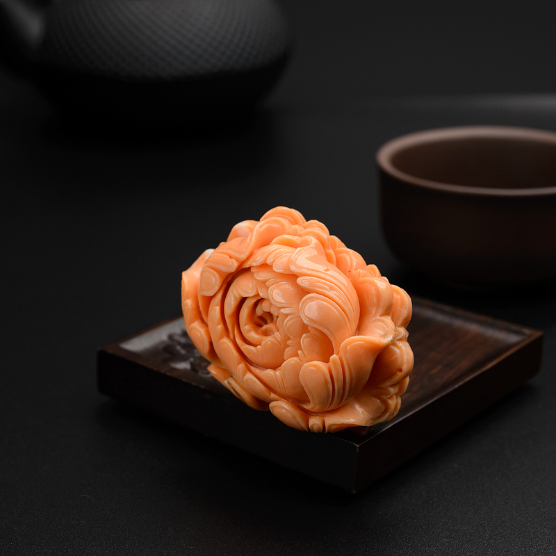 天然MOMO红珊瑚牡丹花吊坠-红掌柜