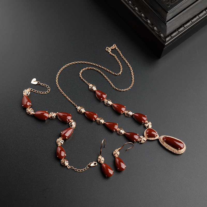 日本阿卡牛血红珊瑚手链-红掌柜