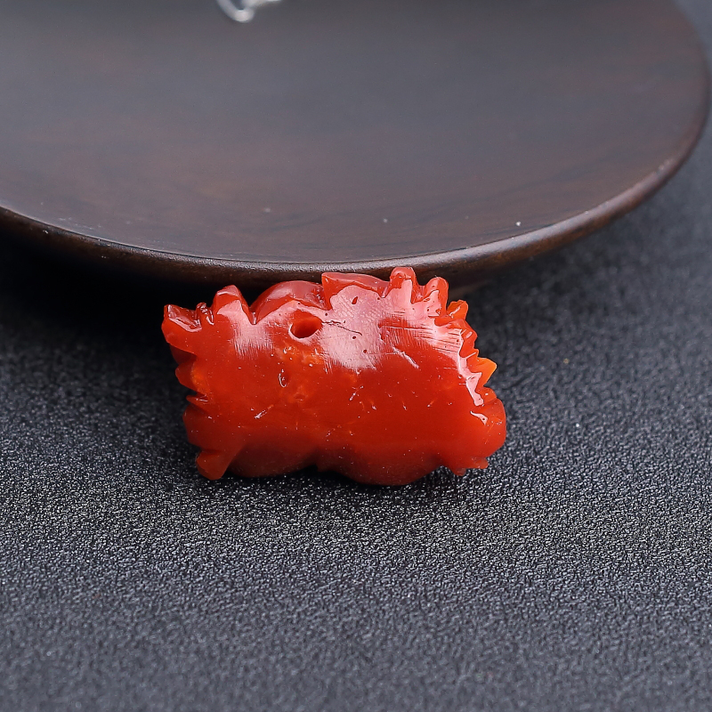 深红珊瑚花吊坠 - 红掌柜