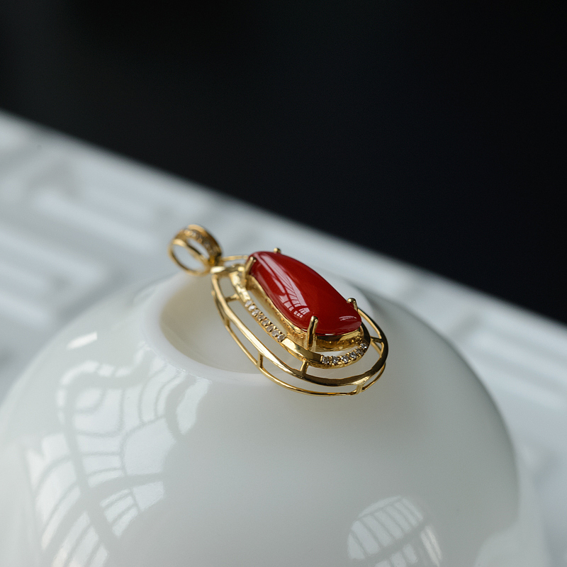 阿卡牛血红珊瑚吊坠-红掌柜