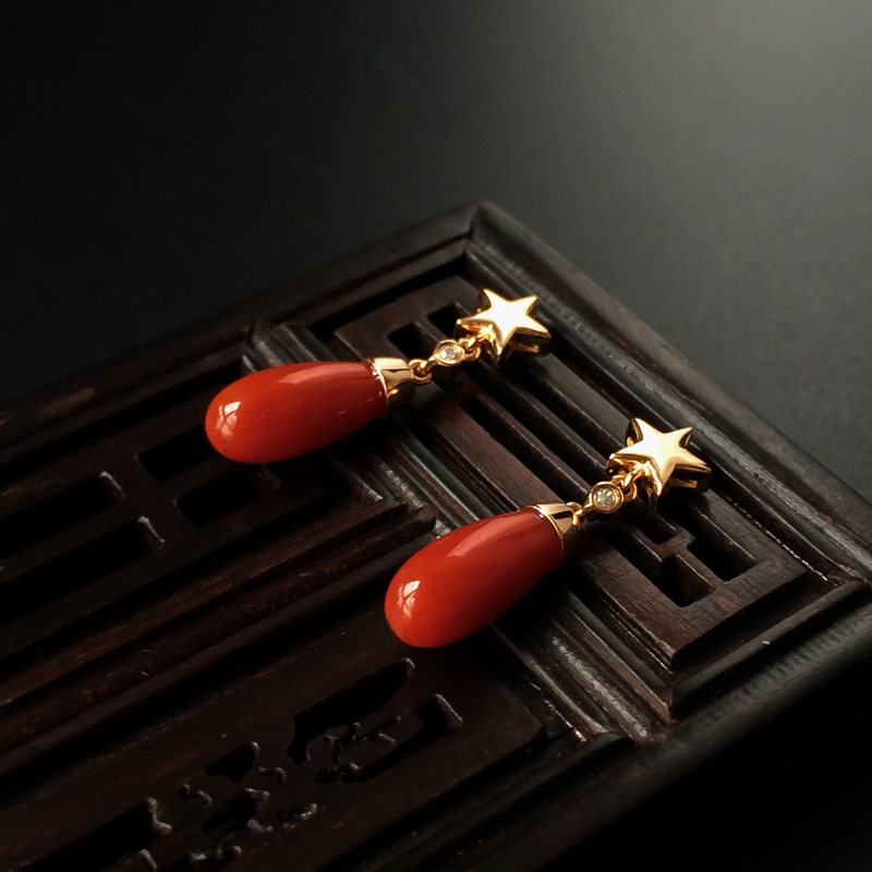 18K金沙丁红珊瑚耳钉 - 红掌柜