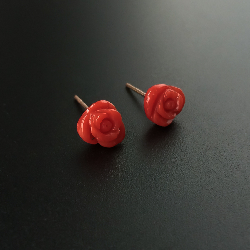 K金镶沙丁珊瑚耳钉-红掌柜