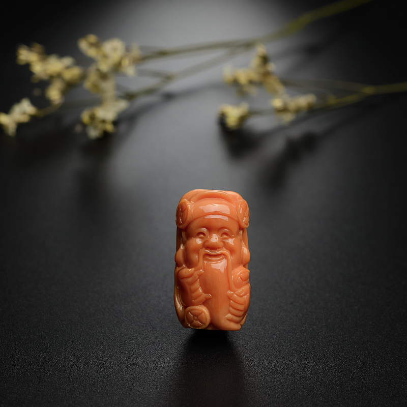 台湾天然MOMO红珊瑚财神吊坠-红掌柜