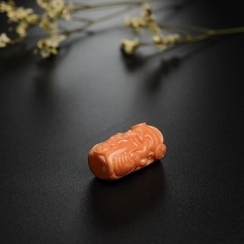 MOMO红珊瑚财神吊坠-红掌柜