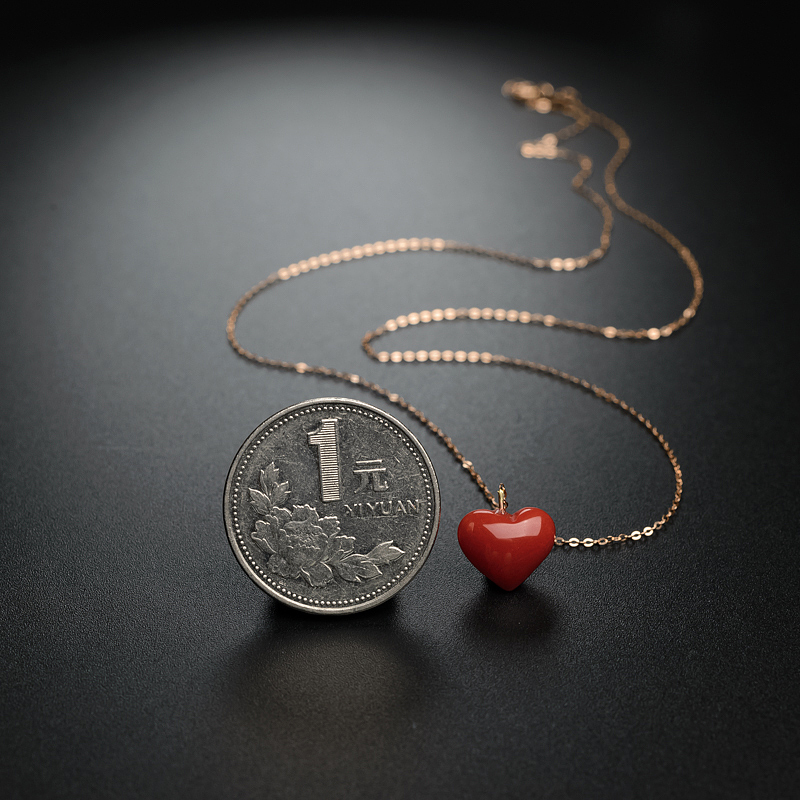 18K金镶阿卡红珊瑚爱心项链-红掌柜