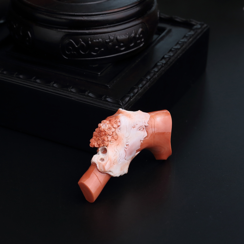 天然momo珊瑚美女吊坠-红掌柜